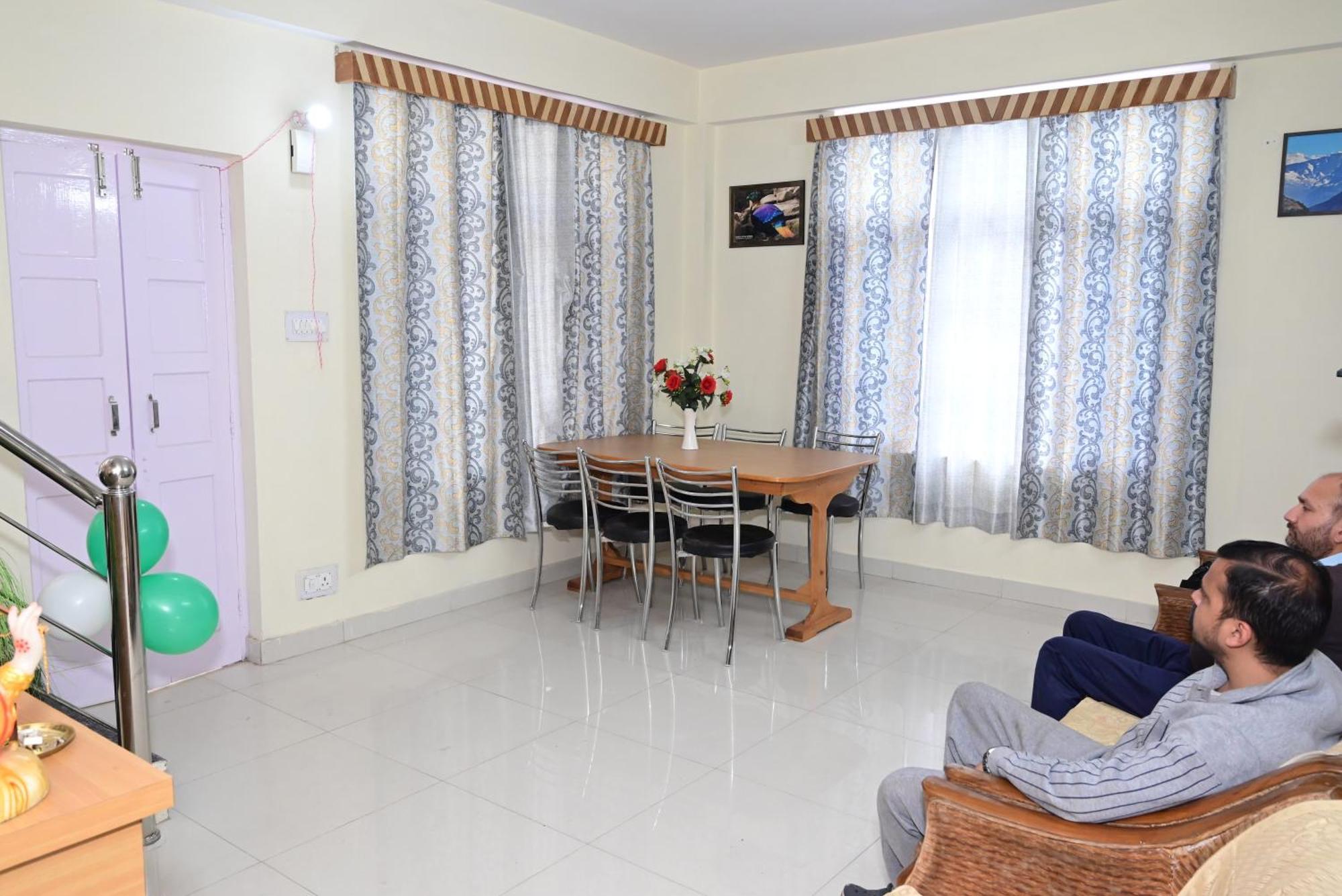 Krishna B&B Near Mall Road Shimla Luaran gambar