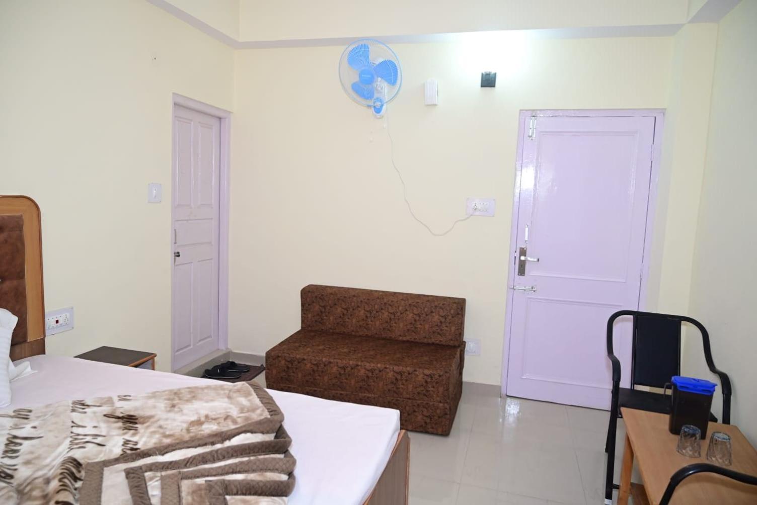 Krishna B&B Near Mall Road Shimla Luaran gambar
